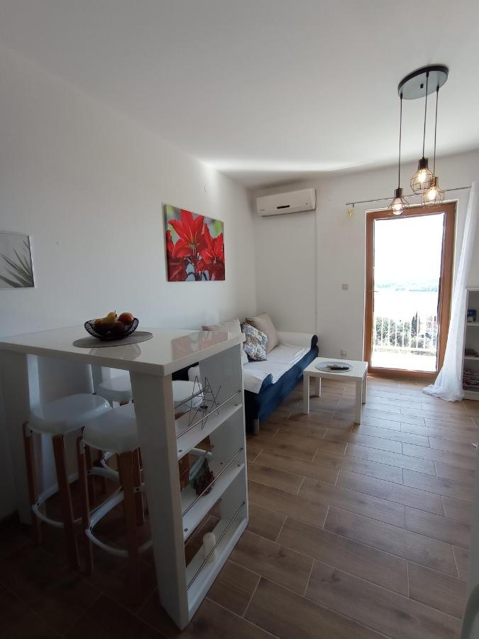 Cozy Apartmant With A Sea View In Orašac Zewnętrze zdjęcie